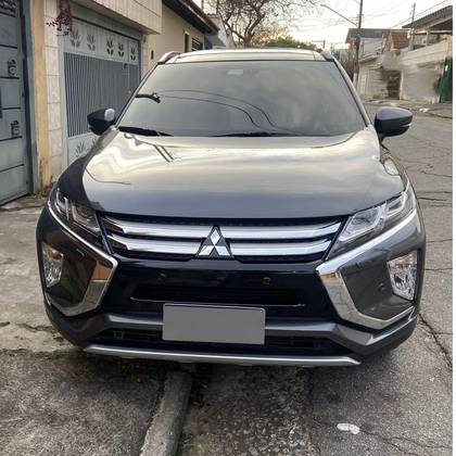 MITSUBISHI ECLIPSE CROSS 1.5 MIVEC TURBO GASOLINA HPE-S CVT MITSUBISHI ECLIPSE CROSS 1.5 MIVEC TURBO GASOLINA HPE-S CVT